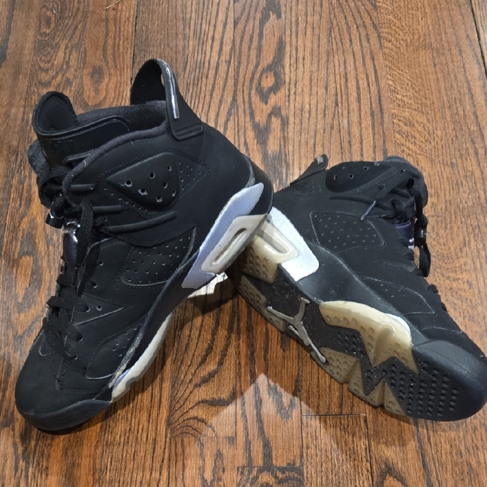 Jordan Black High-Top Sneakers